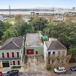 Amazing 7 Bedroom - Next To Frenchman St